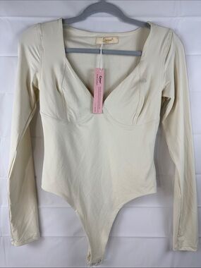 Qinsen Long Sleeve Bodysuit Medium Square Neck Stretch Cream Fitted